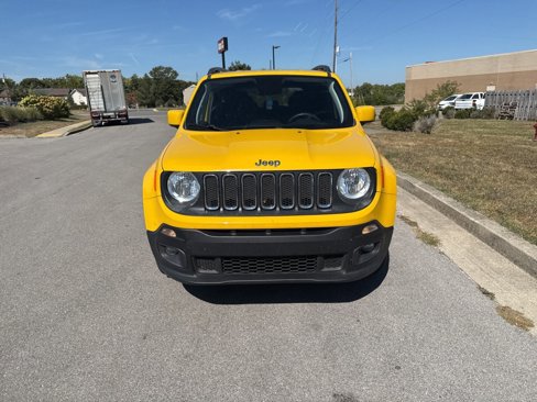 Used 2018 Jeep Renegade Latitude w/ Trailer Tow Group image 2