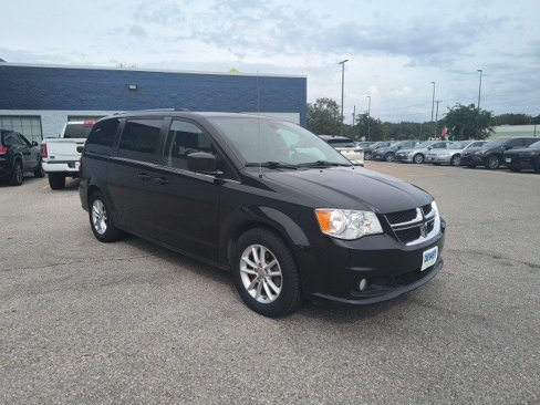 Used 2020 Dodge Grand Caravan SXT image 7