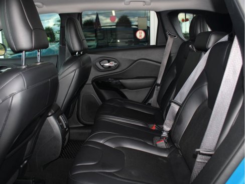 Certified 2020 Jeep Cherokee Latitude Plus image 25