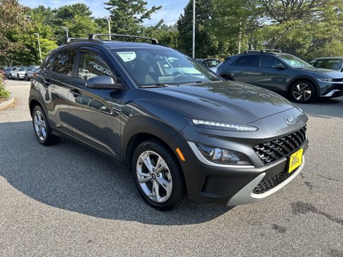 Used 2023 Hyundai Kona SEL image 3