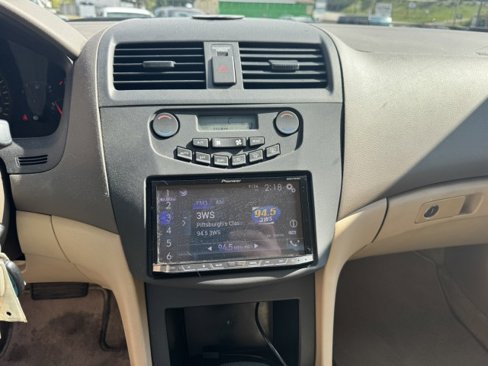 Used 2005 Honda Accord LX image 15