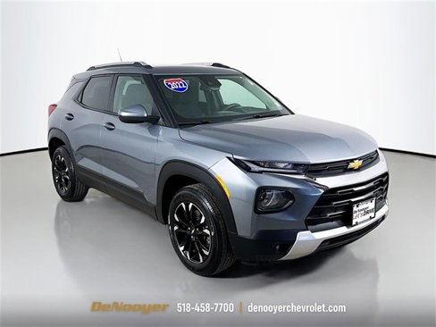 Used 2022 Chevrolet TrailBlazer LT image 1