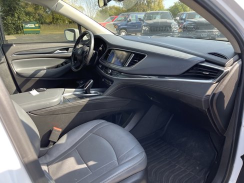 Used 2019 Buick Enclave Essence image 33