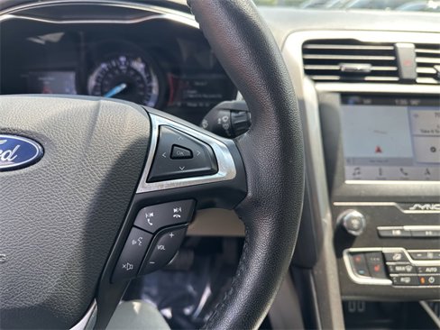 Certified 2019 Ford Fusion SEL image 29