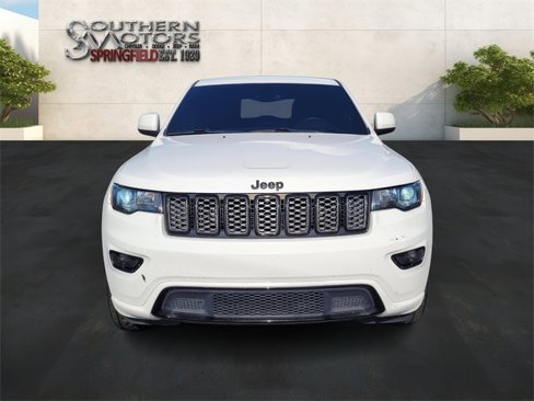 Used 2021 Jeep Grand Cherokee Laredo X image 8