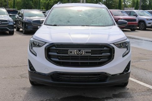 Used 2020 GMC Terrain SLT w/ Preferred Package image 2