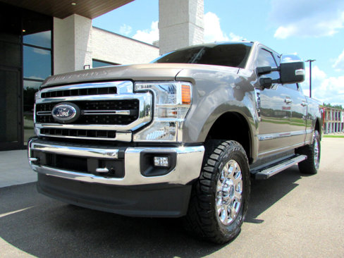 Used 2021 Ford F250 Lariat w/ Lariat Ultimate Package image 2