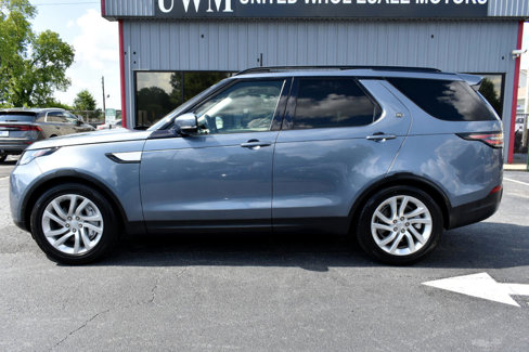 Used 2019 Land Rover Discovery HSE image 9