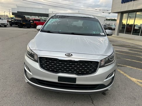 Used 2019 Kia Sedona EX image 3