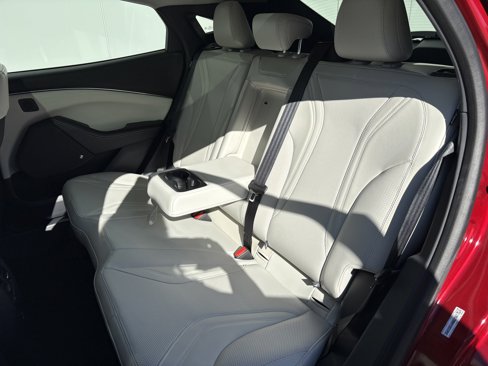 Used 2021 Ford Mustang Mach-E Premium image 13