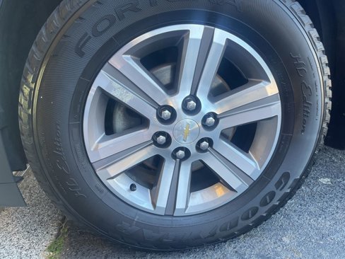 Used 2017 Chevrolet Traverse LT image 39