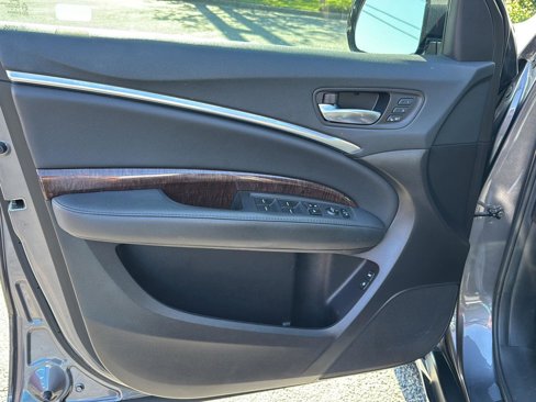 Used 2020 Acura MDX FWD image 14