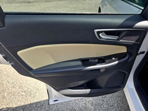 Used 2016 Ford Edge SEL w/ Equipment Group 201A image 11