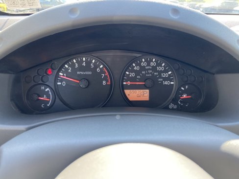 Used 2019 Nissan Frontier S image 12