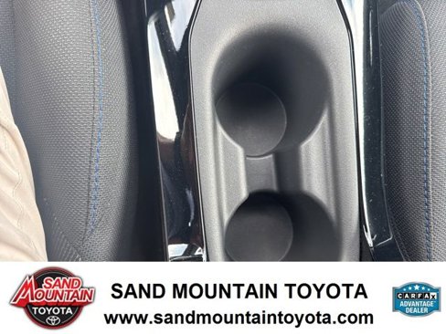 Used 2022 Toyota Corolla SE image 18