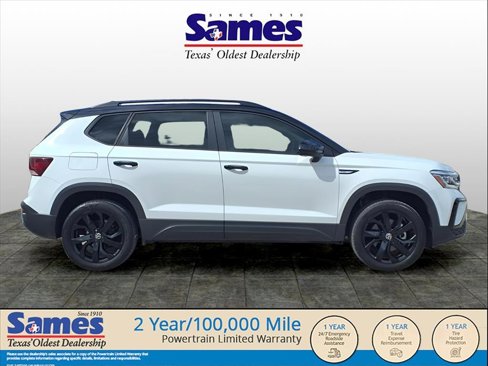 Used 2024 Volkswagen Taos SE image 3