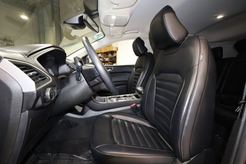 Used 2024 Ford Edge SEL image 22