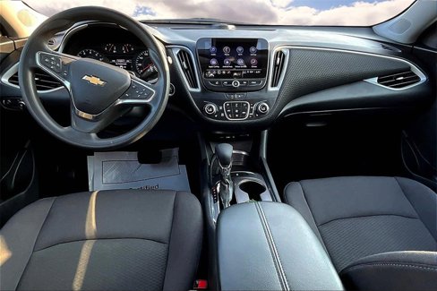 Used 2023 Chevrolet Malibu LT image 7