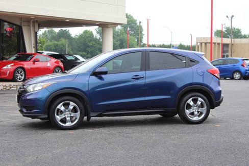 Used 2017 Honda HR-V LX image 7