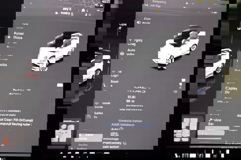 Used 2022 Tesla Model 3 image 30