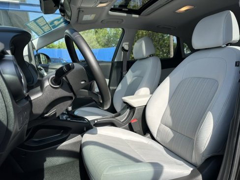Used 2023 Hyundai Kona SEL w/ Convenience Package image 17