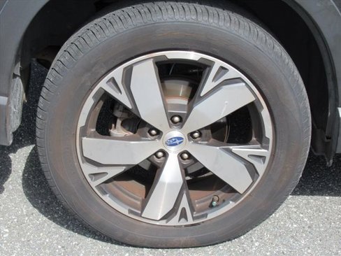 Used 2019 Subaru Forester Touring w/ Popular Package #3 image 5
