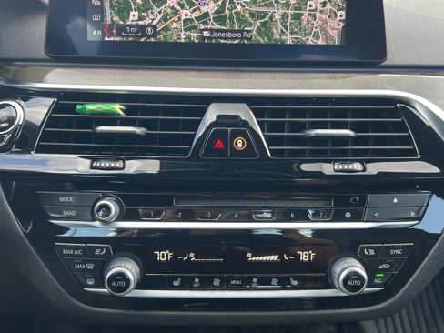 Used 2019 BMW 540i w/ Convenience Package image 19