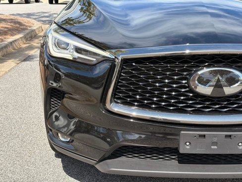 Used 2021 INFINITI QX50 Luxe w/ Appearance Package image 11
