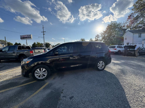 Used 2016 Kia Sedona LX w/ LX Convenience Package image 15