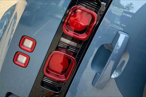 New 2025 Land Rover Defender 90 S image 5