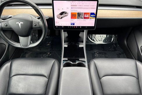 Used 2018 Tesla Model 3 Long Range image 14
