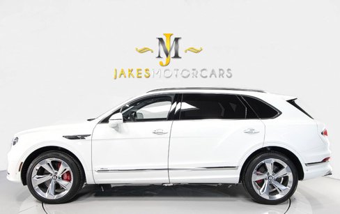 Used 2023 Bentley Bentayga Extended Wheelbase image 2