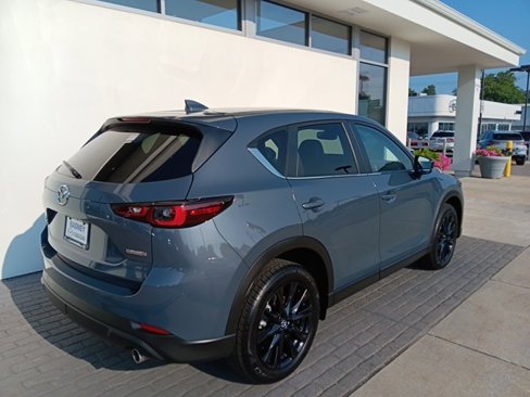 Used 2024 MAZDA CX-5 Carbon Edition image 5