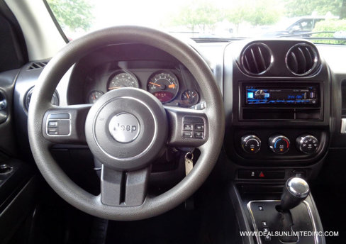 Used 2015 Jeep Compass Sport w/ Power Value Group image 10