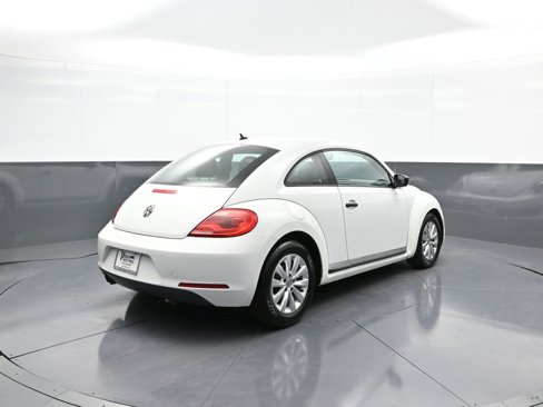 Used 2015 Volkswagen Beetle 1.8T image 6