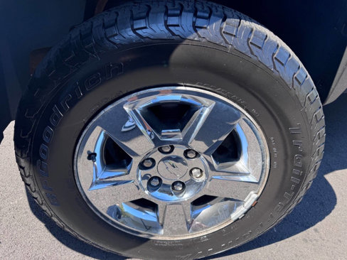 Used 2011 Chevrolet Silverado 1500 LTZ w/ Chrome Essentials Package image 7
