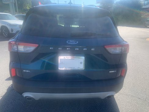 Used 2020 Ford Escape SEL image 4