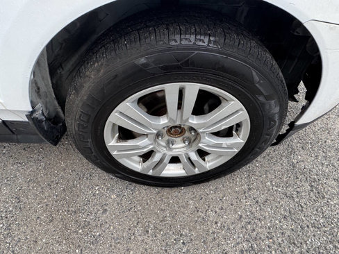 Used 2011 Cadillac SRX 2WD image 39