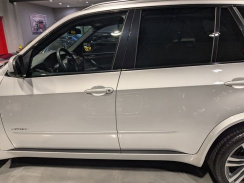 Used 2013 BMW X5 xDrive50i image 5