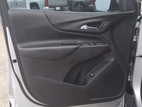Used 2021 Chevrolet Equinox LT image 14