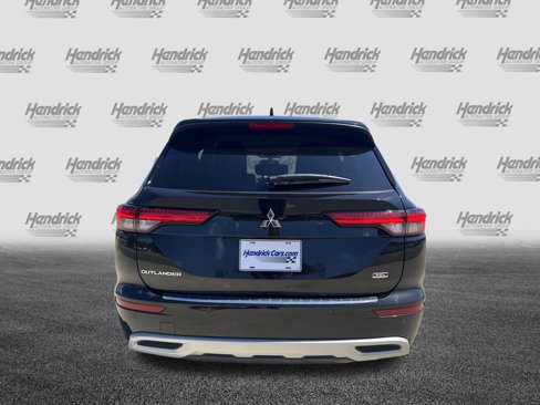 Used 2022 Mitsubishi Outlander SEL image 9