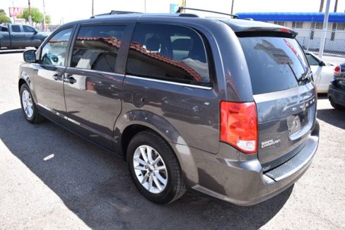 Used 2019 Dodge Grand Caravan SXT image 5