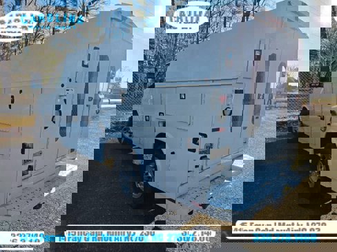 Used 2017 Chevrolet Express 3500 image 10