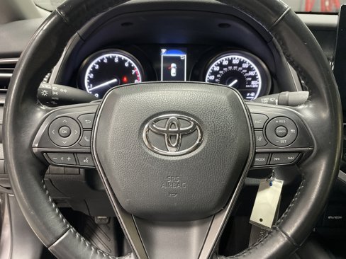 Certified 2023 Toyota Camry SE image 18