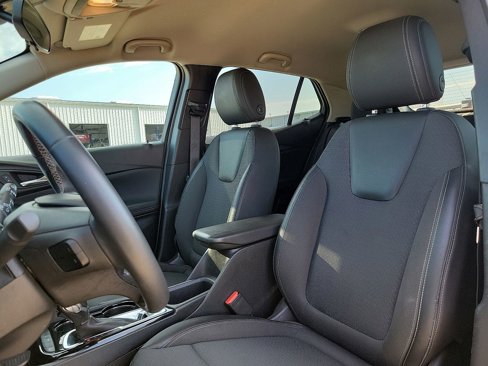 Used 2022 Buick Encore GX Select image 11