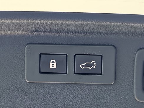 Used 2022 Subaru Forester Premium image 14