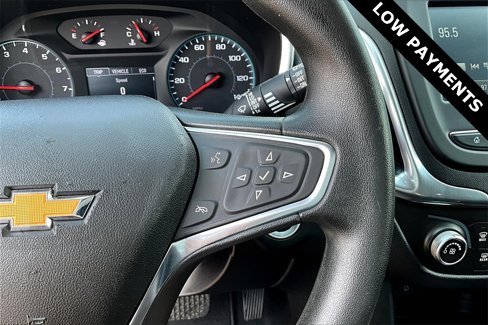 Used 2018 Chevrolet Equinox LT image 12