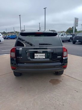 Used 2017 Jeep Compass Latitude image 5