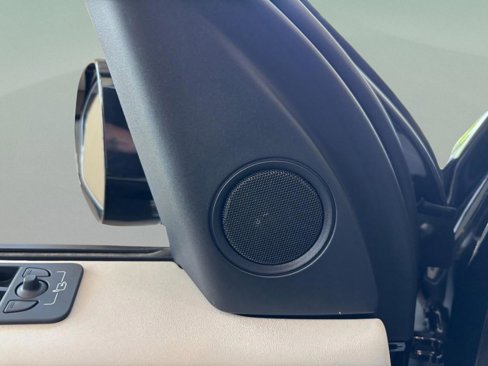 New 2025 Land Rover Discovery Sport S image 27