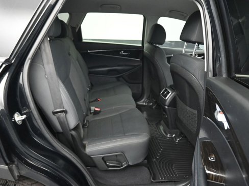 Used 2020 Kia Sorento LX image 40